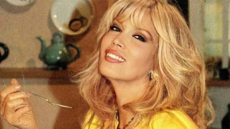 Amanda Lear